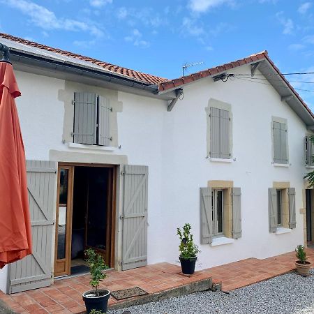 Chez Mima Apartment Samadet Luaran gambar