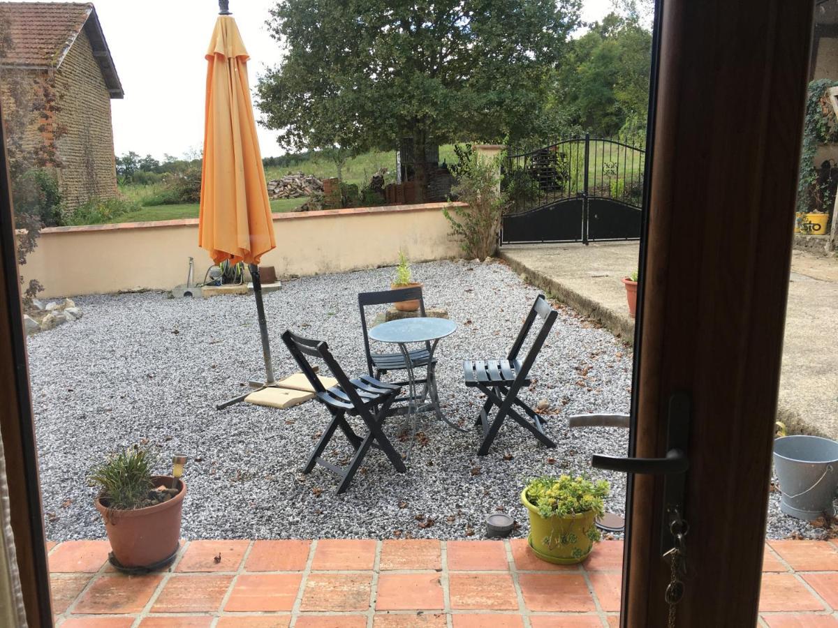 Chez Mima Apartment Samadet Luaran gambar